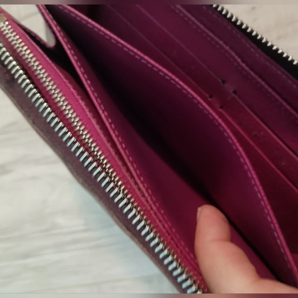 Louis Vuitton Zippy Organize Cassis Purple Leather Women Long Wallet